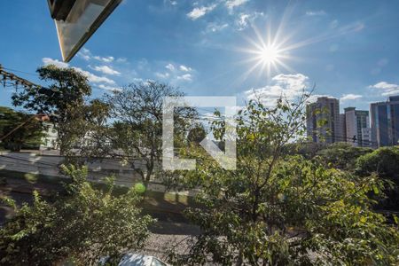 Apartamento à venda com 74m², 2 quartos e 2 vagas Apartamento à venda com 74m², 2 quartos e 2 vagasVista