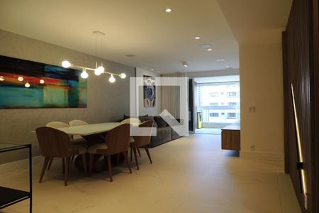Apartamento para alugar com 117m², 3 quartos e 2 vagasSala