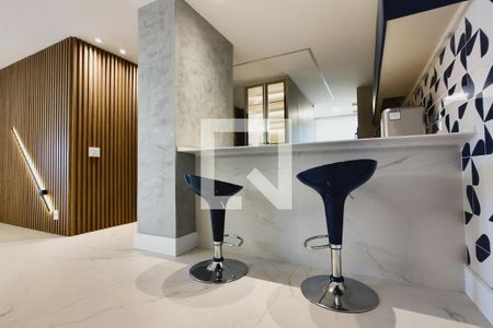 Apartamento para alugar com 117m², 3 quartos e 2 vagas Apartamento para alugar com 117m², 3 quartos e 2 vagasCozinha - Armários