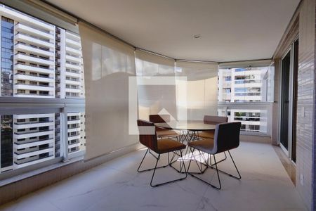 Apartamento para alugar com 117m², 3 quartos e 2 vagas Apartamento para alugar com 117m², 3 quartos e 2 vagasVaranda da Sala