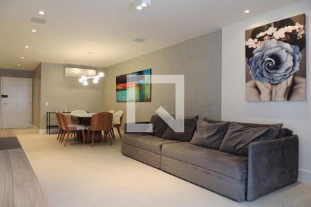 Apartamento para alugar com 117m², 3 quartos e 2 vagasSala