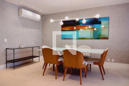 Apartamento para alugar com 117m², 3 quartos e 2 vagas Apartamento para alugar com 117m², 3 quartos e 2 vagasSala