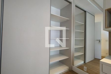 Apartamento para alugar com 117m², 3 quartos e 2 vagas Apartamento para alugar com 117m², 3 quartos e 2 vagasQuarto 3 - Armários
