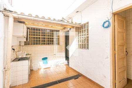 Casa para alugar com 120m², 2 quartos e 1 vagaÁrea de Serviço