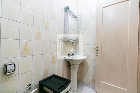 Casa para alugar com 120m², 2 quartos e 1 vagaBanheiro