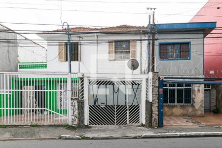 Casa para alugar com 120m², 2 quartos e 1 vagaFachada