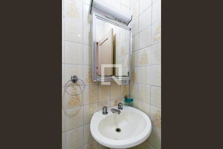 Casa para alugar com 120m², 2 quartos e 1 vagaBanheiro