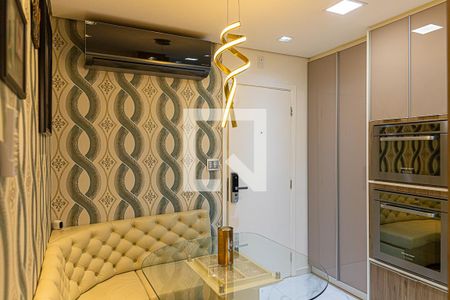 Sala de apartamento à venda com 2 quartos, 56m² em Bela Vista, São Paulo