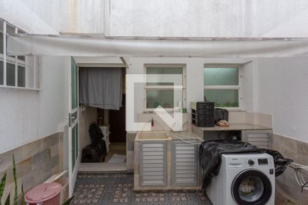 Apartamento à venda com 134m², 3 quartos e 1 vagaÁrea de Serviço