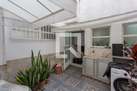 Apartamento à venda com 134m², 3 quartos e 1 vagaÁrea de Serviço