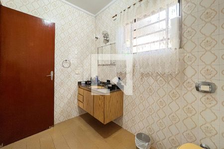 Casa à venda com 209m², 3 quartos e 6 vagasBanheiro Social