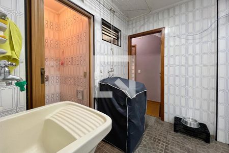 Casa à venda com 209m², 3 quartos e 6 vagasÁrea de Serviço