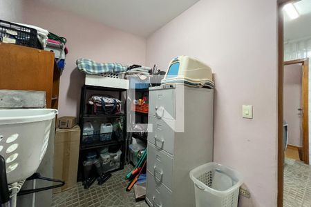 Casa à venda com 209m², 3 quartos e 6 vagasQuarto de Serviço