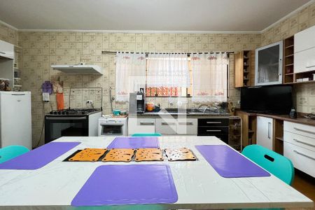 Casa à venda com 209m², 3 quartos e 6 vagasCozinha