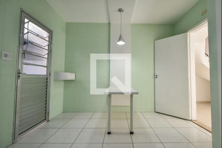 Casa à venda com 142m², 3 quartos e 2 vagasCozinha 