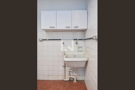 Casa à venda com 142m², 3 quartos e 2 vagasLavanderia 