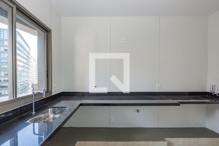 Apartamento para alugar com 127m², 3 quartos e 3 vagasCozinha