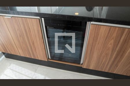 Apartamento para alugar com 65m², 2 quartos e 1 vagaÁrea de Serviço/cozinha