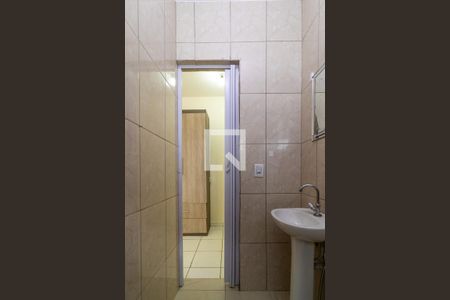Casa para alugar com 90m², 4 quartos e 1 vaga Casa para alugar com 90m², 4 quartos e 1 vagaBanheiro