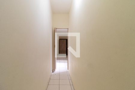 Casa para alugar com 90m², 4 quartos e 1 vaga Casa para alugar com 90m², 4 quartos e 1 vagaCorredor