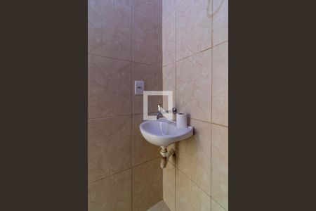 Casa para alugar com 90m², 4 quartos e 1 vaga Casa para alugar com 90m², 4 quartos e 1 vagaLavabo