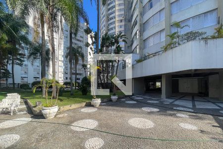 Apartamento à venda com 178m², 3 quartos e 2 vagasÁrea externa