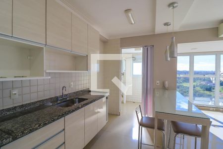 Apartamento à venda com 190m², 3 quartos e 2 vagas Apartamento à venda com 190m², 3 quartos e 2 vagasCozinha e Área de Serviço