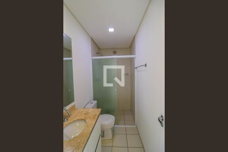 Apartamento à venda com 190m², 3 quartos e 2 vagas Apartamento à venda com 190m², 3 quartos e 2 vagasBanheiro 2