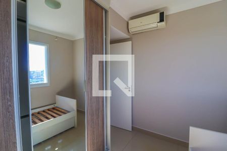 Apartamento à venda com 190m², 3 quartos e 2 vagas Apartamento à venda com 190m², 3 quartos e 2 vagasQuarto 2