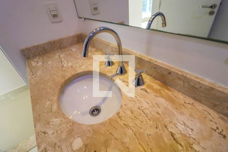 Apartamento à venda com 190m², 3 quartos e 2 vagas Apartamento à venda com 190m², 3 quartos e 2 vagasBanheiro