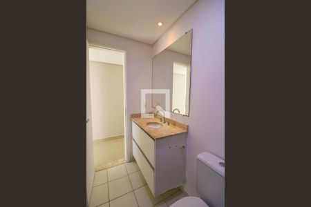 Apartamento à venda com 190m², 3 quartos e 2 vagas Apartamento à venda com 190m², 3 quartos e 2 vagasBanheiro
