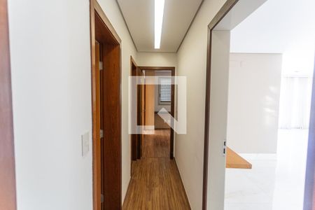 Corredor de apartamento para alugar com 4 quartos, 147m² em Lourdes, Belo Horizonte