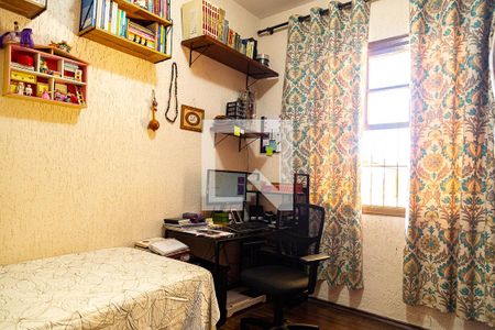 Quarto 2 de casa à venda com 3 quartos, 100m² em Vila Fachini, São Paulo