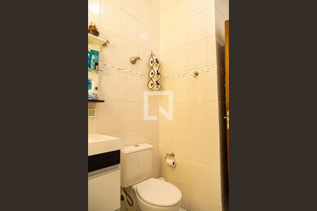 Casa à venda com 100m², 3 quartos e 2 vagasBanheiro