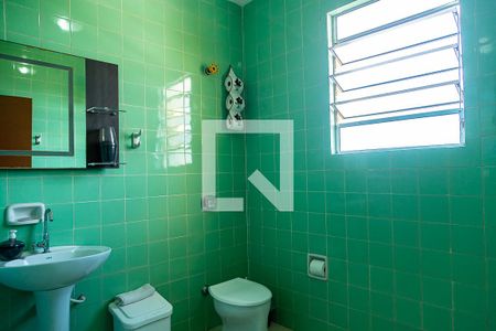 Casa à venda com 100m², 3 quartos e 2 vagasBanheiro da casa 2