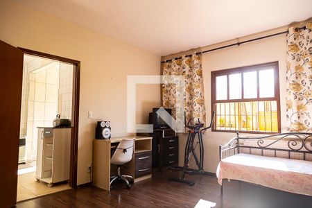 Casa à venda com 100m², 3 quartos e 2 vagasSuíte da casa 2