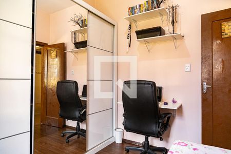 Quarto 1 de casa à venda com 3 quartos, 100m² em Vila Fachini, São Paulo