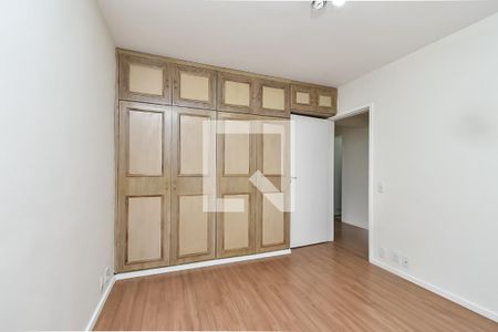 Apartamento para alugar com 117m², 3 quartos e 1 vagaQuarto 2