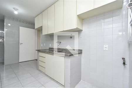 Apartamento para alugar com 117m², 3 quartos e 1 vagaCozinha