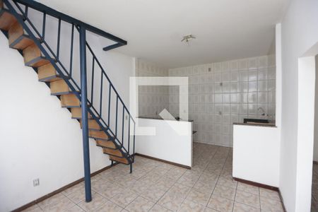 Sala de casa para alugar com 1 quarto, 80m² em Califórnia, Belo Horizonte