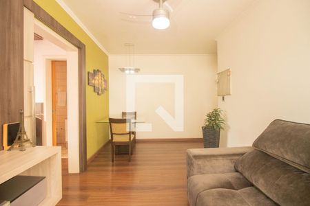 Sala de apartamento para alugar com 1 quarto, 43m² em Vila Ipiranga, Porto Alegre