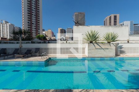 Apartamento à venda com 69m², 2 quartos e 1 vagaPiscina