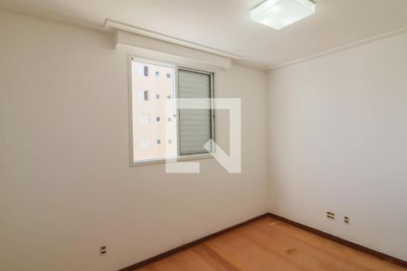 Apartamento para alugar com 70m², 2 quartos e 1 vagaQuarto 1