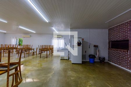 Casa de condomínio à venda com 110m², 3 quartos e 3 vagas Casa de condomínio à venda com 110m², 3 quartos e 3 vagasÁrea comum - Salão de festas