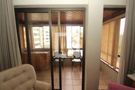 Vista da Sala de apartamento à venda com 3 quartos, 101m² em Menino Deus, Porto Alegre