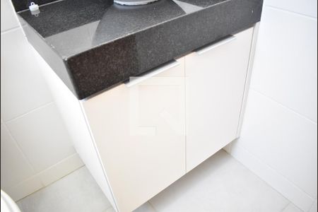 Apartamento para alugar com 42m², 2 quartos e 1 vagaBanheiro - Armário