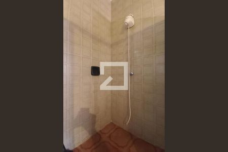 Casa à venda com 350m², 3 quartos e 10 vagas Casa à venda com 350m², 3 quartos e 10 vagasBanheiro da Suíte 2