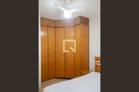 Casa à venda com 120m², 2 quartos e 3 vagas Casa à venda com 120m², 2 quartos e 3 vagasQuarto 1