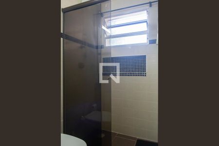 Casa à venda com 120m², 2 quartos e 3 vagas Casa à venda com 120m², 2 quartos e 3 vagasBanheiro