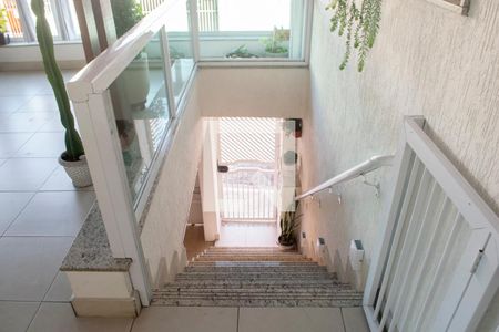 Casa à venda com 120m², 2 quartos e 3 vagas Casa à venda com 120m², 2 quartos e 3 vagasEntrada